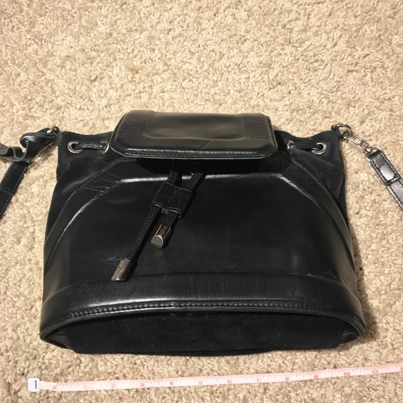 Topshop Leather Crossbody Bag with Suede detailing - Picture 5 of 7